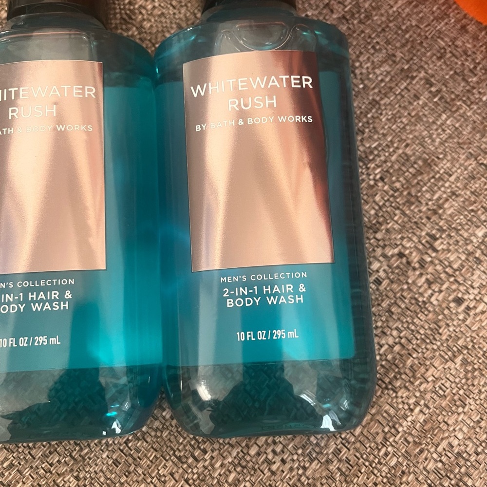 ❗️🆕Bath&Body Works 3PC Full Size Bundle❗️ - Picture 2 of 3